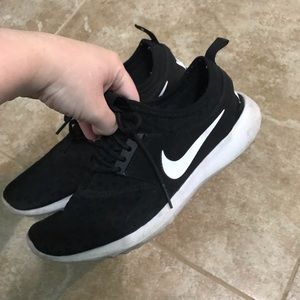 Nike juvenate size 8